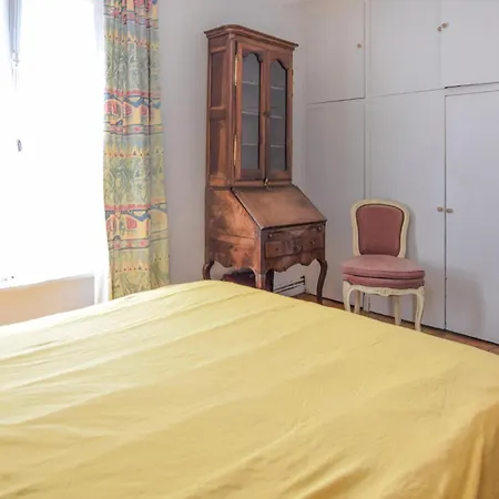Beautiful Home In Saint-Jean-Le-Thomas With Wifi Casa vacanze *